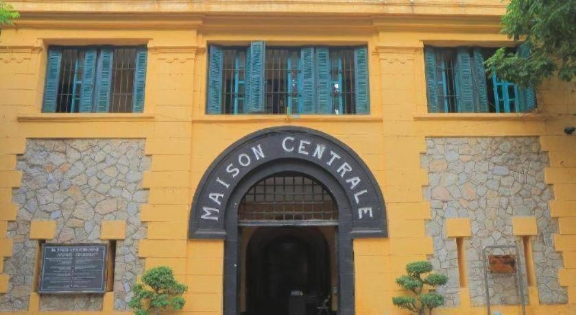 Ha Noi Vang Hotel Hoang Ngan 河内 外观 照片