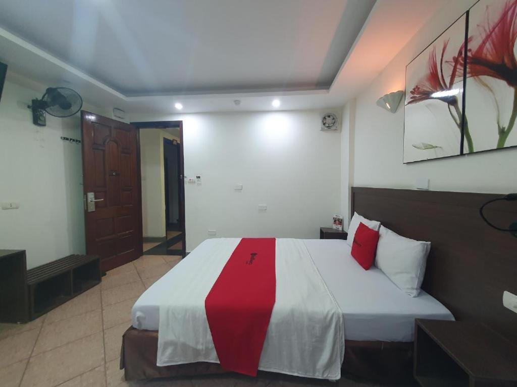 Ha Noi Vang Hotel Hoang Ngan 河内 外观 照片